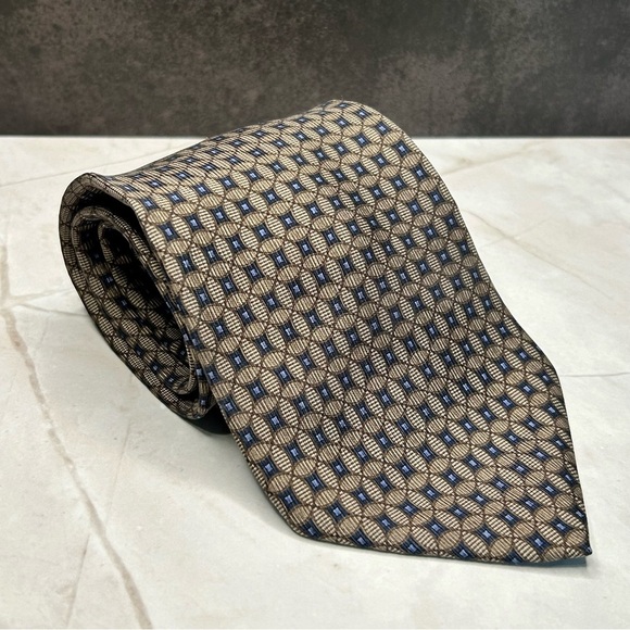 Nautica 57.5” Silk Tan and Blue Geometric Tie - Picture 1 of 3